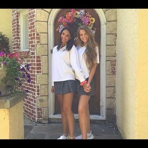 Meet your Posher, Maura